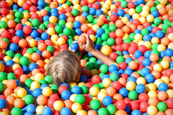 ball-pit-1661374_640.jpg